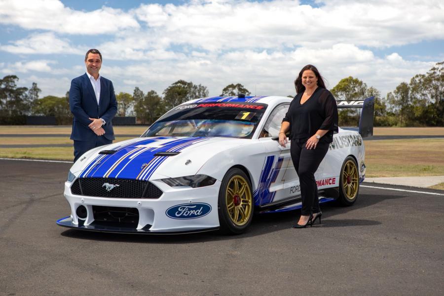  Ford Mustang Supercar Racer 2019 года  (фото 13 из 15)